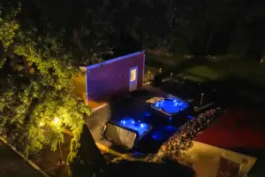 hot-tub